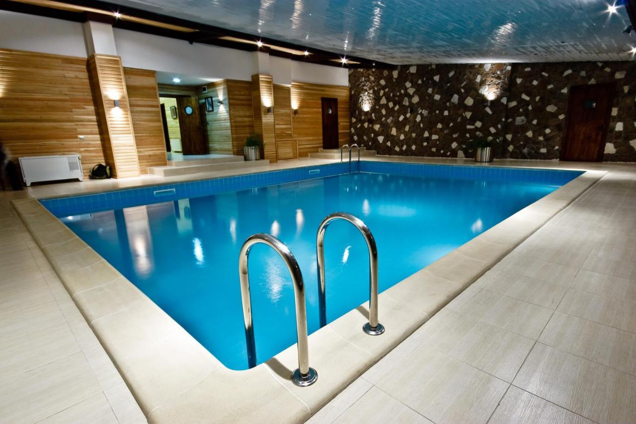 Kapriz Karakol Hotel Esterno foto