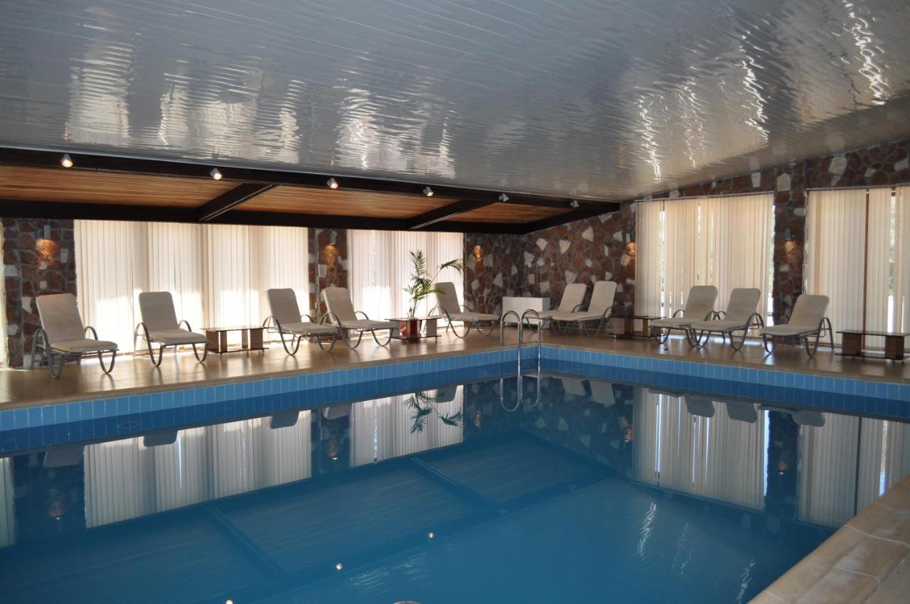 Kapriz Karakol Hotel Esterno foto