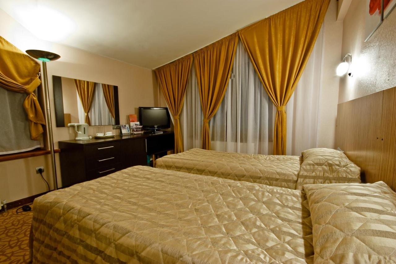 Kapriz Karakol Hotel Esterno foto