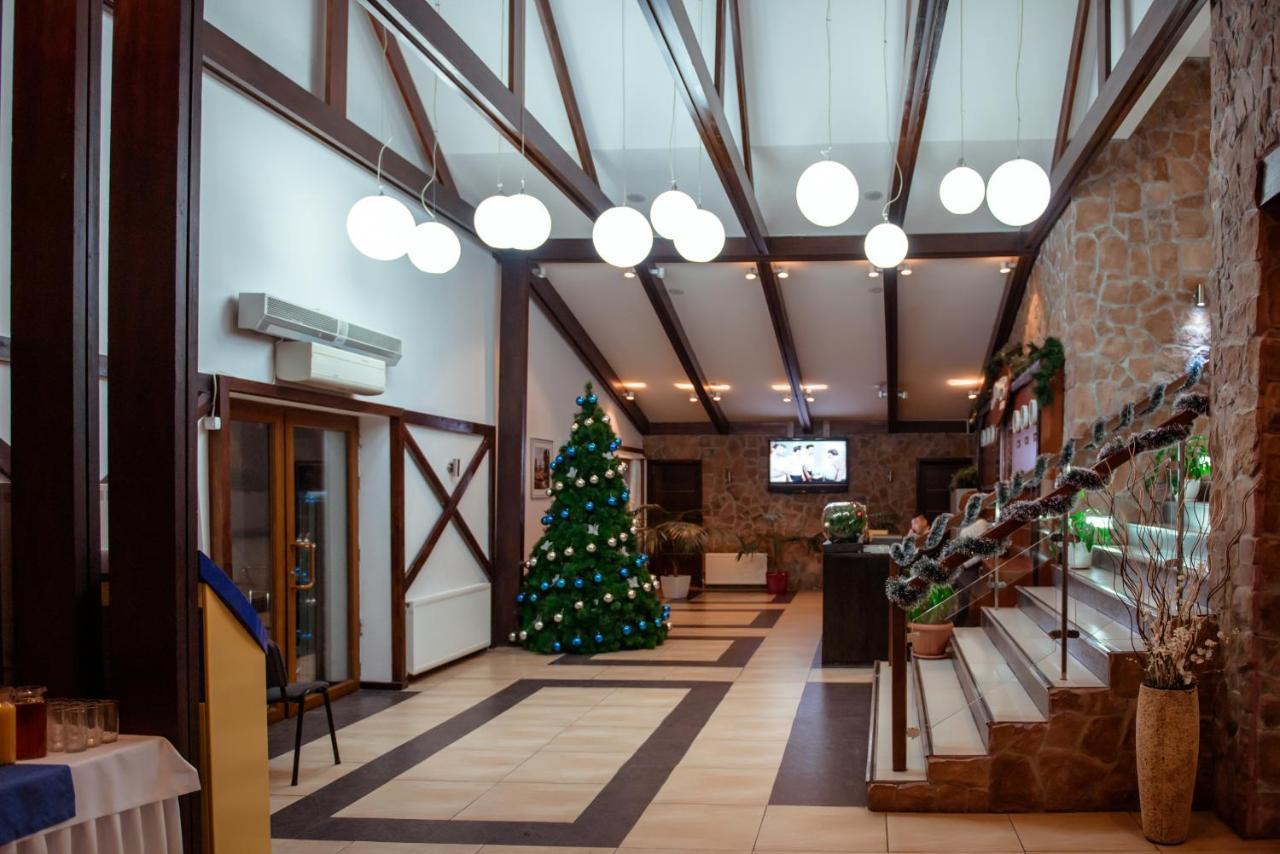 Kapriz Karakol Hotel Esterno foto